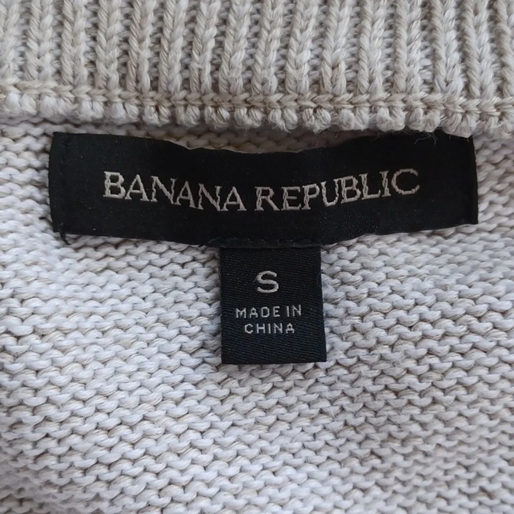 Men's Banana Republic Mock Neck Sweater!